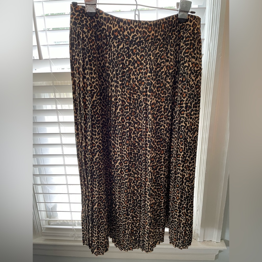 NWT J. Crew Cheetah Print Pleated Midi Skirt Size 8